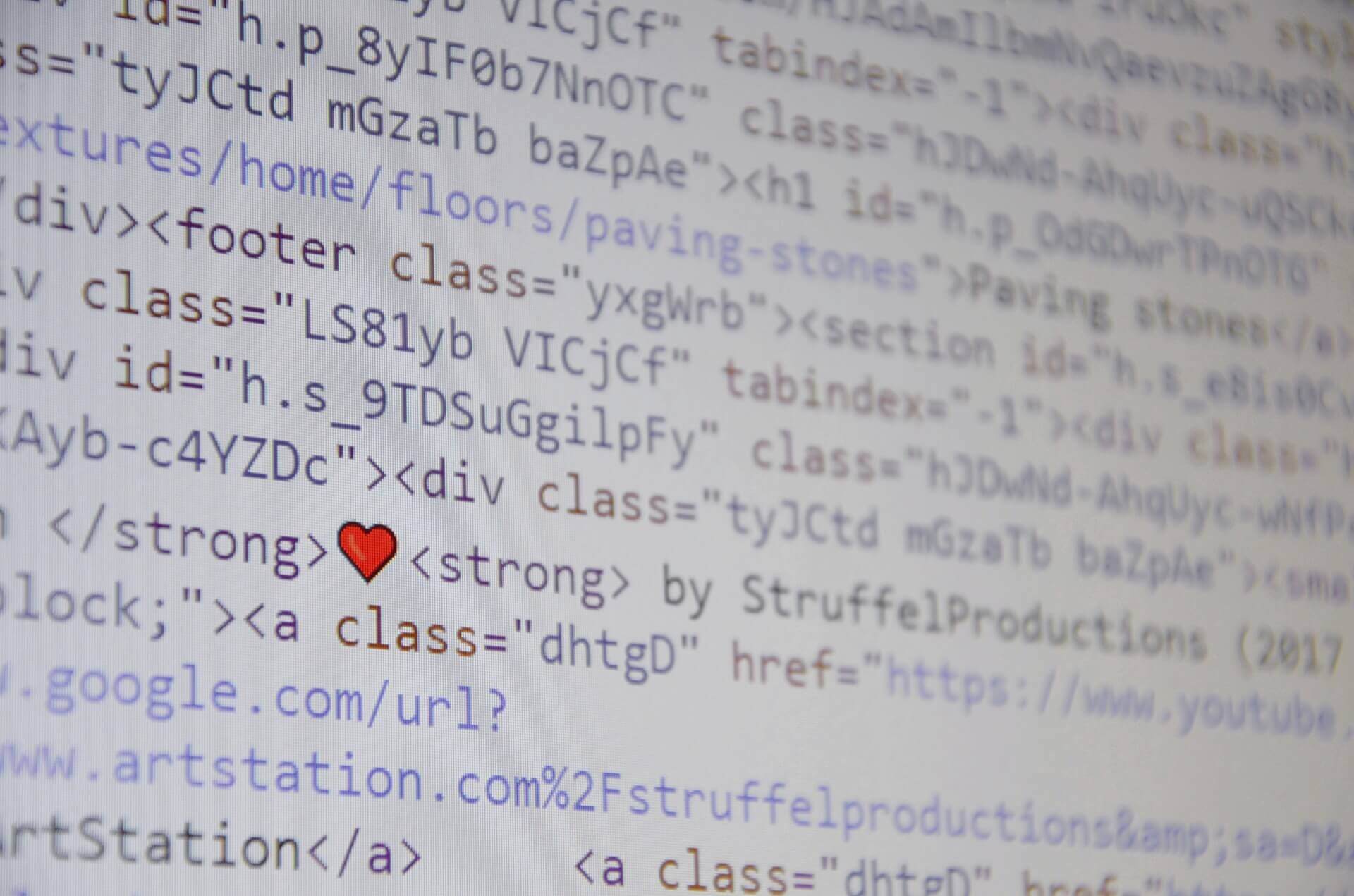Programming Languages: Types and Features - Chakray